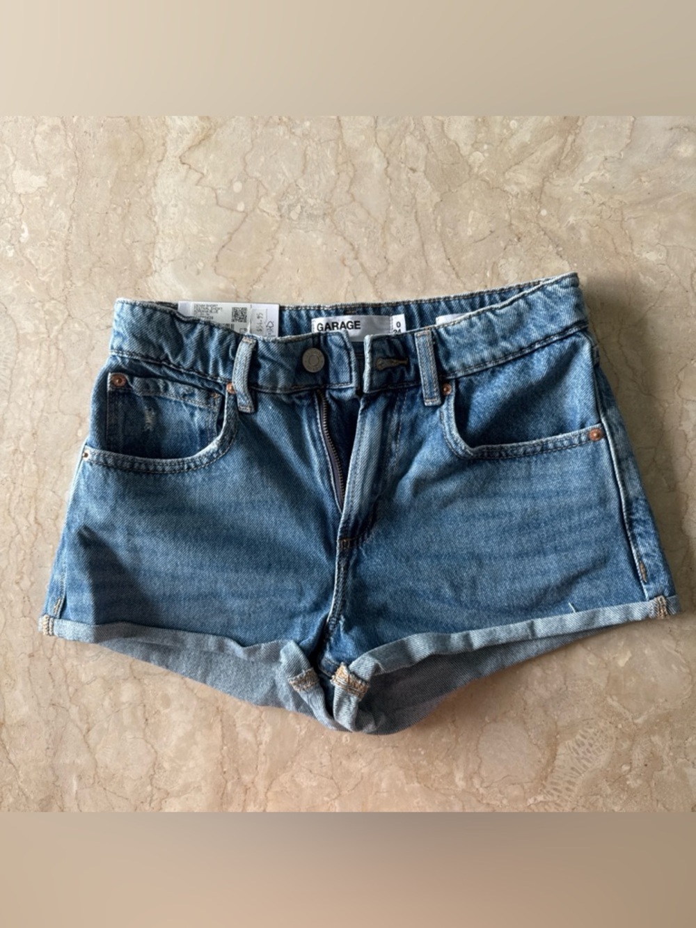 Garage Festival Style Blue Rolled-Hem Denim Shorts